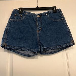 Vintage Jalate Jean Shorts size 6-8